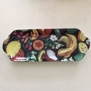 Decorative serving plates.